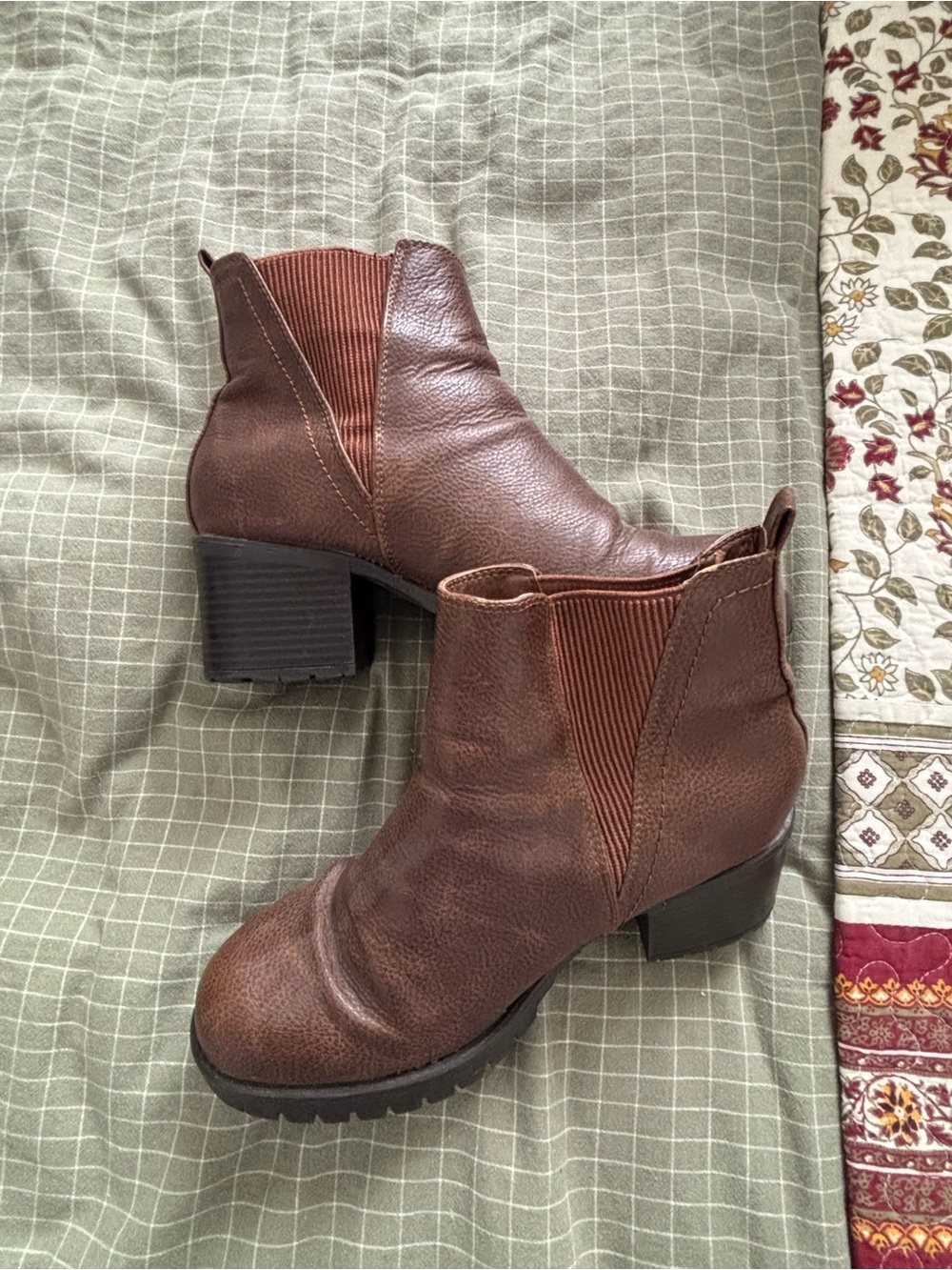 MIA Brown Pull-on Boots